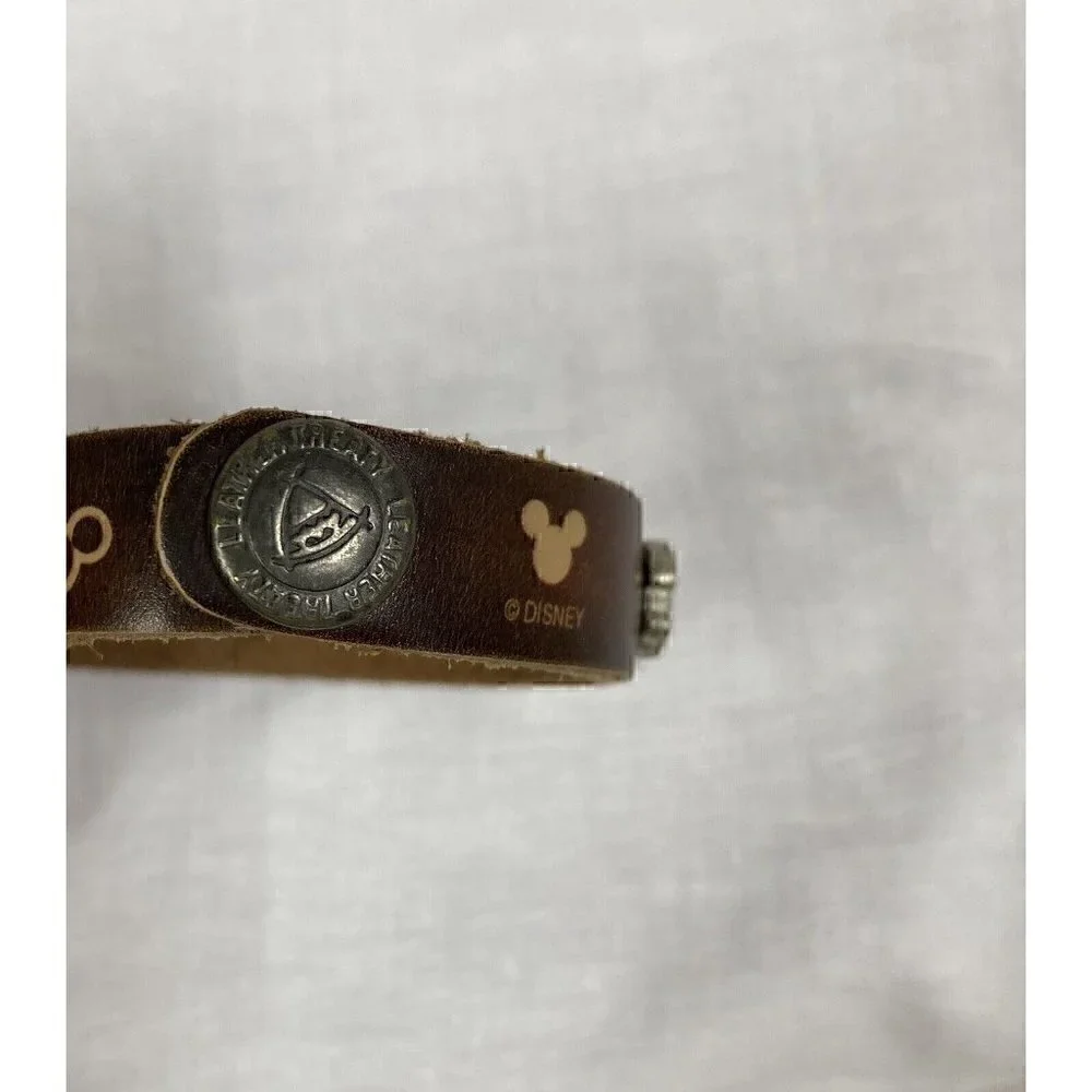 Disney Bracelet Leather Treaty Brown Brianna Leather Snap Music Note Cuff Size M